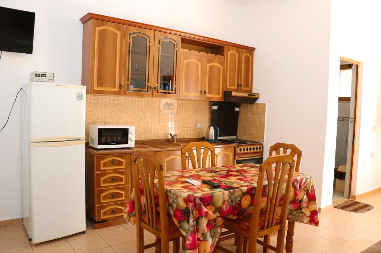 Apartment Celaj Велипойе Экстерьер фото